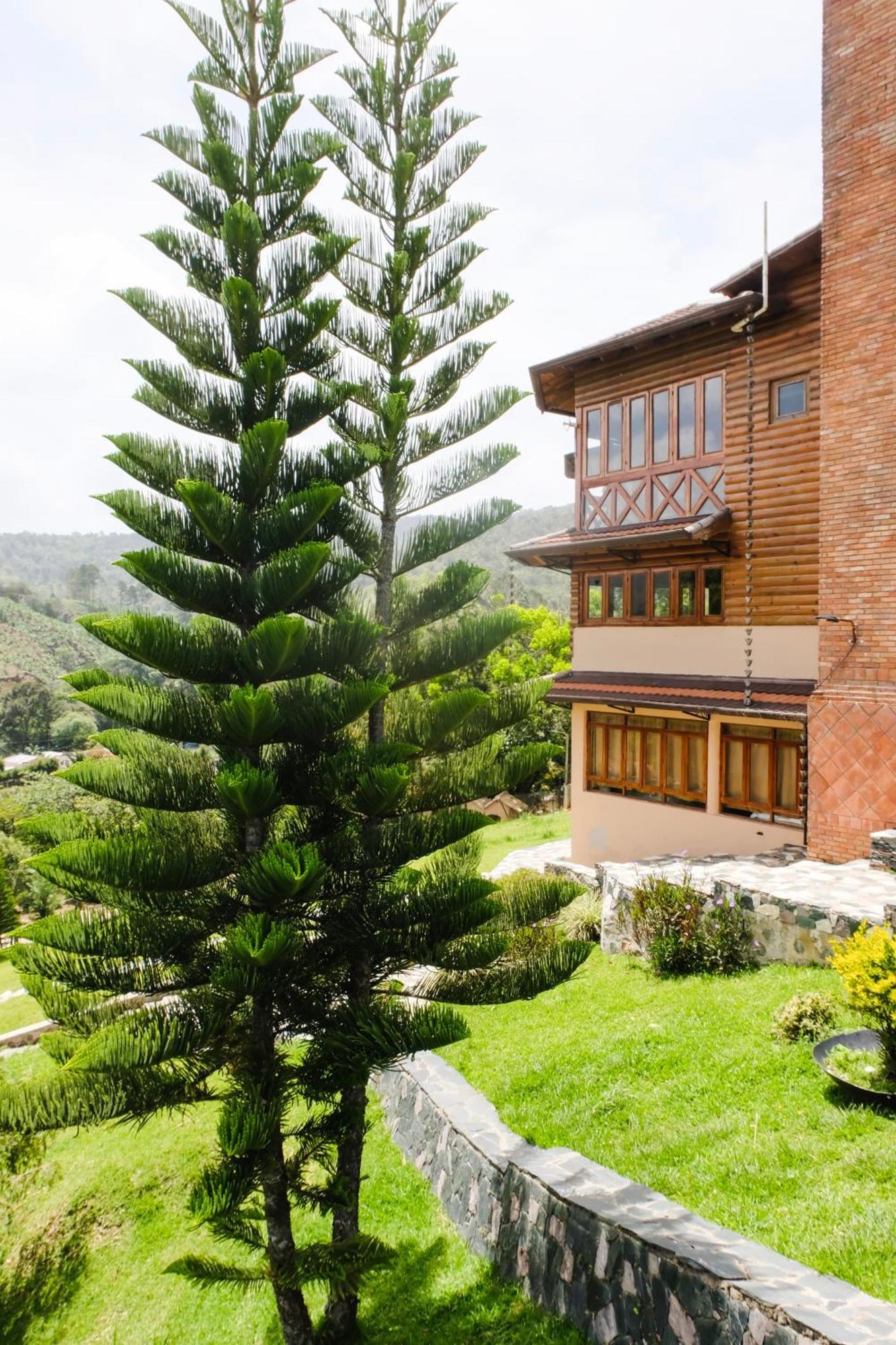Villas Las Neblinas Constanza Luaran gambar