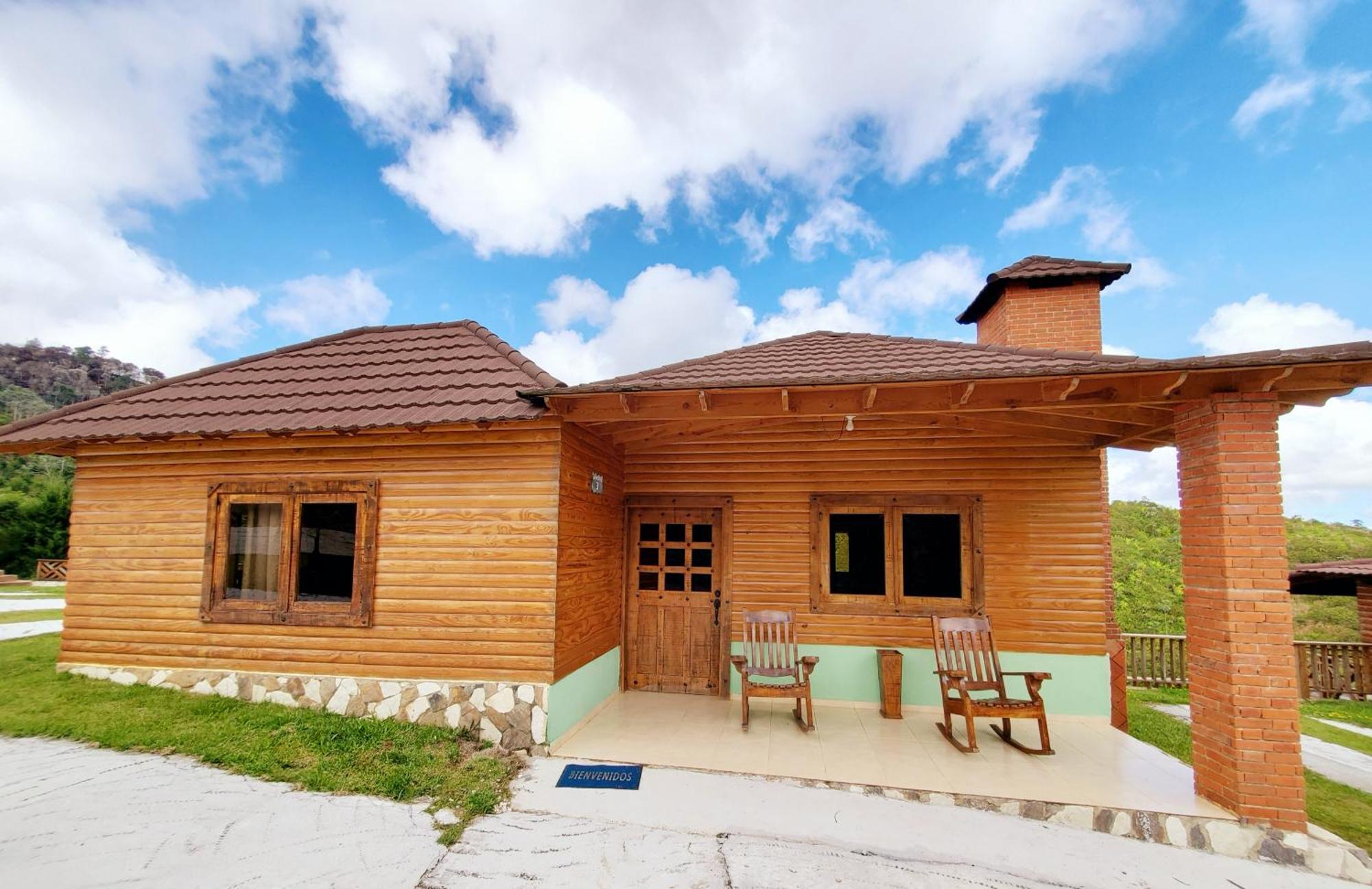 Villas Las Neblinas Constanza Luaran gambar